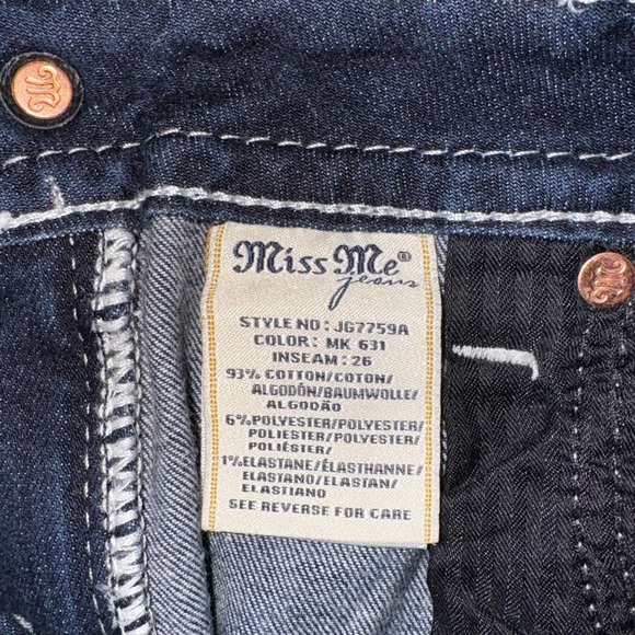 Miss Me Jeans - Picture 6 of 6